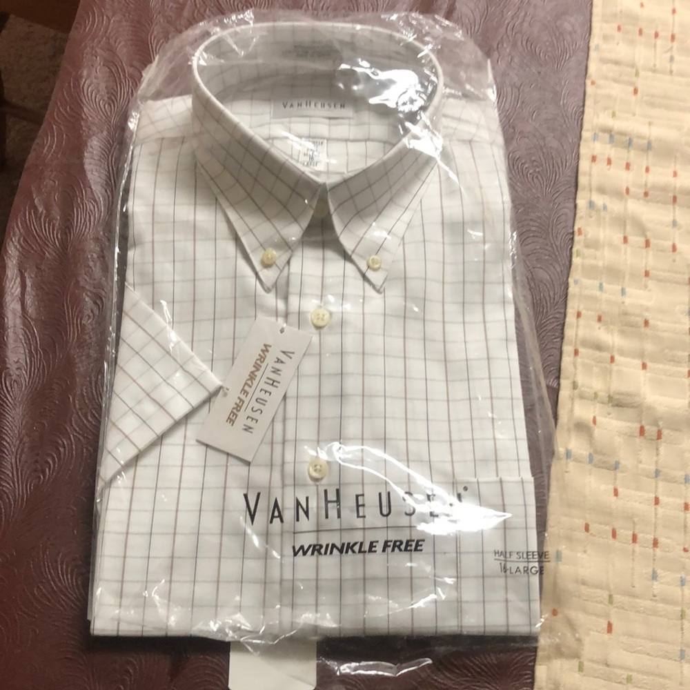 Van Heusen White Dress Shirt Classic Business Style